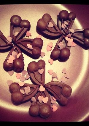 A picture of Dark chocolate.