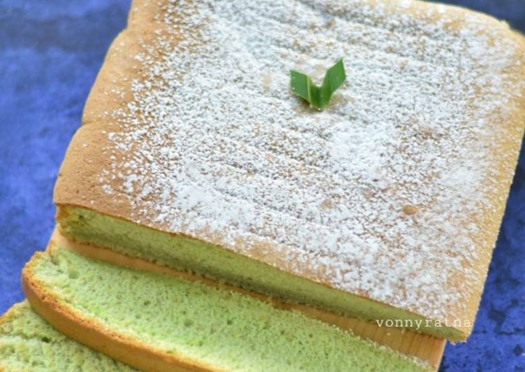 Resep Banana Pandan Sponge Cake Anti Gagal