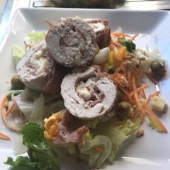 A picture of Stuffed Chicken Ballotine.