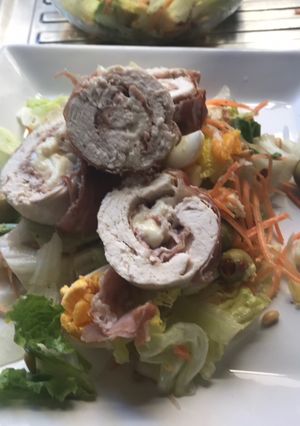 A picture of Stuffed Chicken Ballotine.