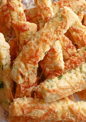 Medvehagymás sajtos rúd🌱 recept fotója
