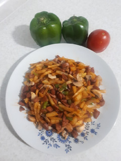 عکسی از دستور غذا ساده و سریع با سوسیس😋