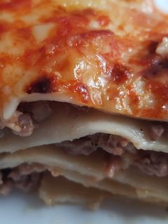 Una foto de Lasaña de carne