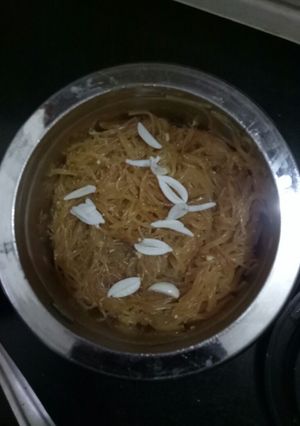 A picture of Without milk meethi seviyan.