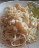 Pastas en crema con camarones