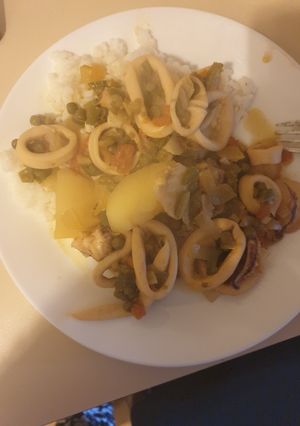 Una foto de Calamares guisados