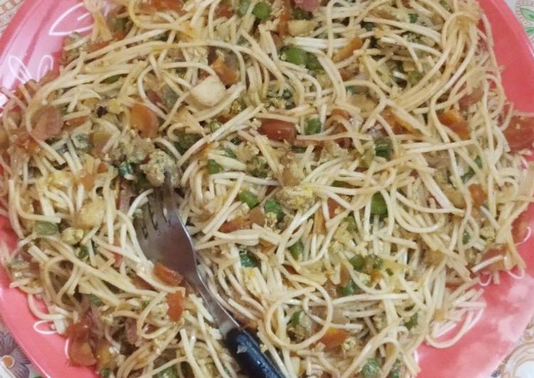 Recipe of Speedy Hakka chowmein