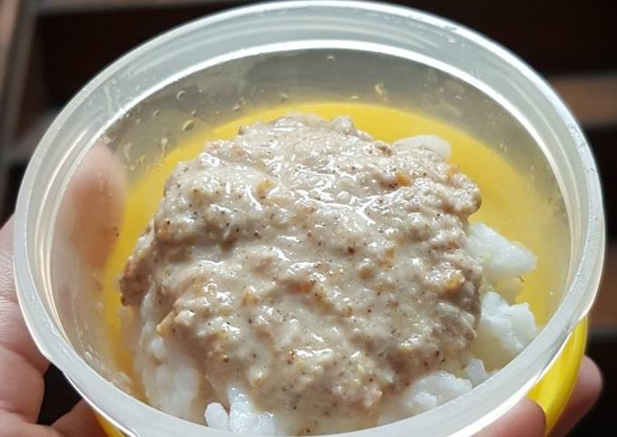 Langkah Mudah untuk Menyiapkan MPASI 10+ Nasi Tim with Creamy Salmon Anti Gagal