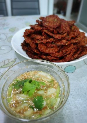รูปของ ทอดมันตำพริกแกงเอง