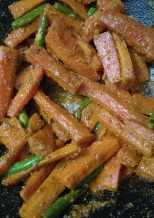 गाजर की लौंजी (gajar ki launji recipe in Hindi) रेसिपी मुख्य फोटो