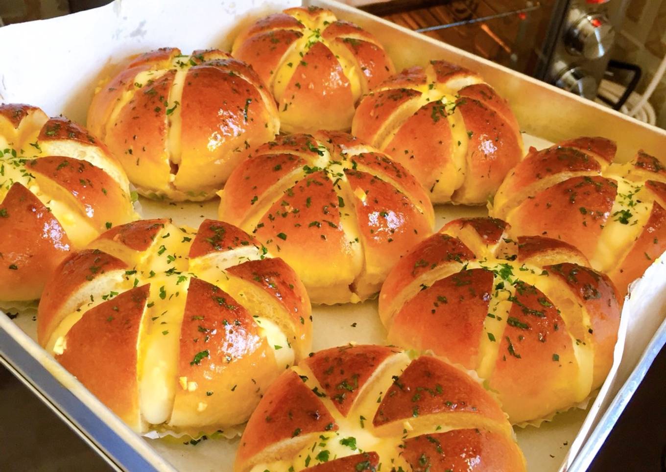 Korean garlic cheese bread