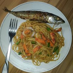 A picture of Stir fried spaghetti jollof.
