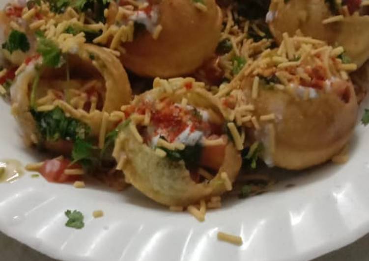 Dahi papdi chaat
