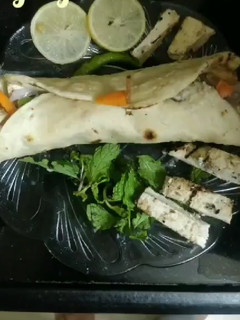 A picture of Paneer Shawarma.