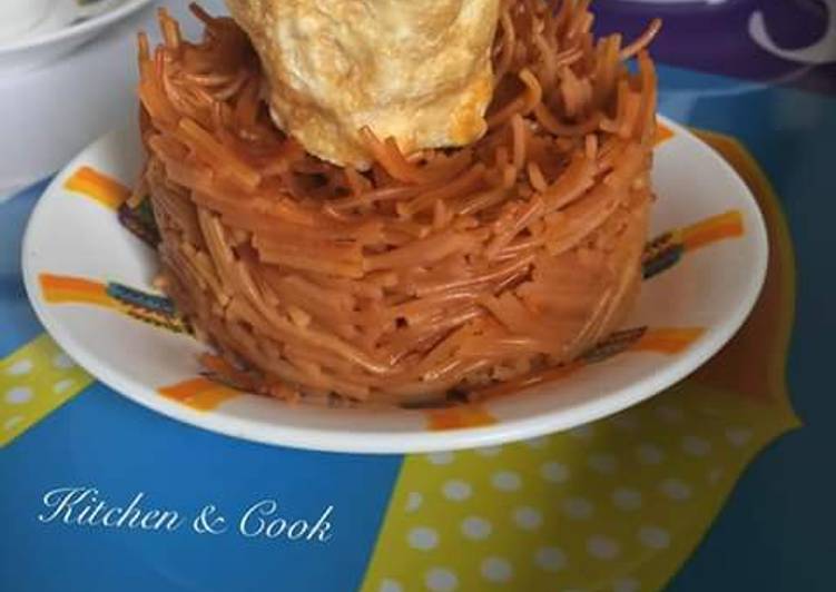 Step-by-Step Guide to Make Ultimate Emirati Balaleet – Sweet Vermicelli and Egg Omelet