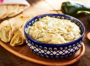 Una foto de Rajas con Crema y Queso