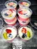 Puding Strowbery Fla dengan Toping Buah