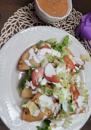 Una foto de Quesadillas fritas (fácil y delicioso)