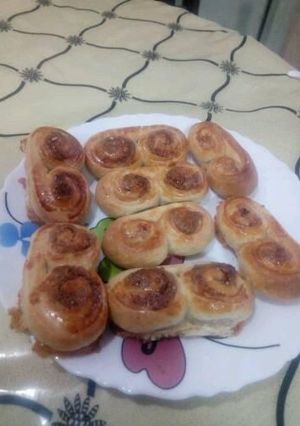 A picture of Peanut 'Puff' Crunchy Rolls.