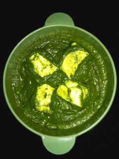 પાલક પનીર ની સબ્જી (Palak Paneer Sabji Recipe In Gujarati) રેસીપી મુખ્ય ફોટો
