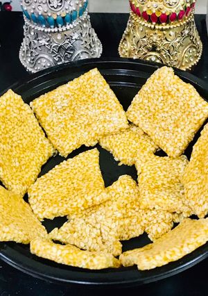 A picture of Sesame / till gud ki chikki.