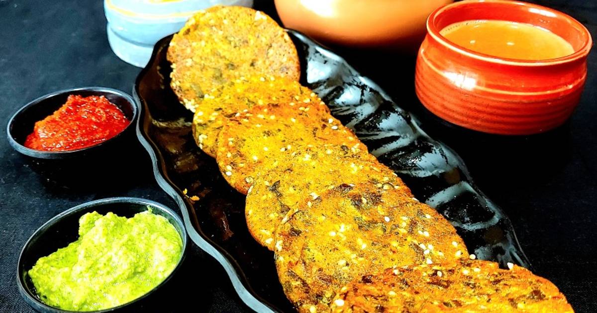 Bajra Pearl Millet Methi Masala Chilla Bajri Na Chamchamiya Recipe