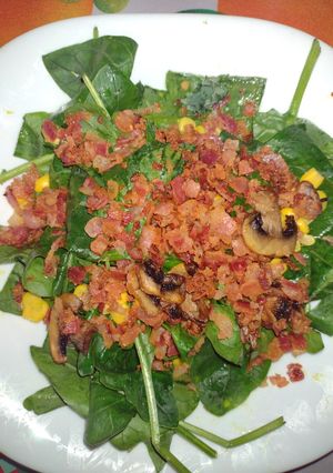 Una foto de Ensalada de espinacas 👌🏻