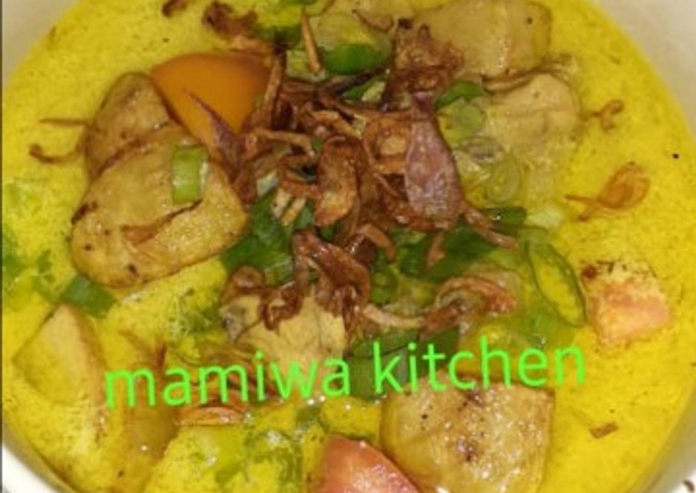 Soto ayam betawi kuah susu santan