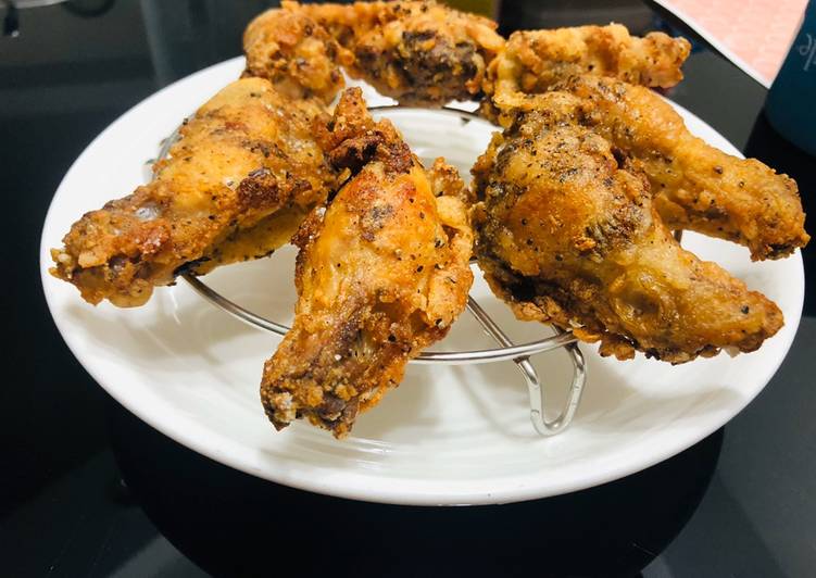 Crispy salted and black pepper chicken