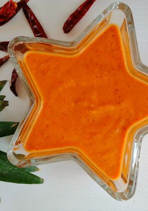 Una foto de Salsa taquera de chile de árbol y piña 🍍🌶️