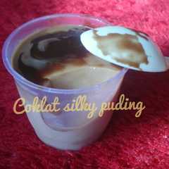 A picture of Silky Puding Coklat.