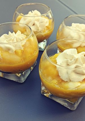 Une photo de Verrine de compotée de fruits
