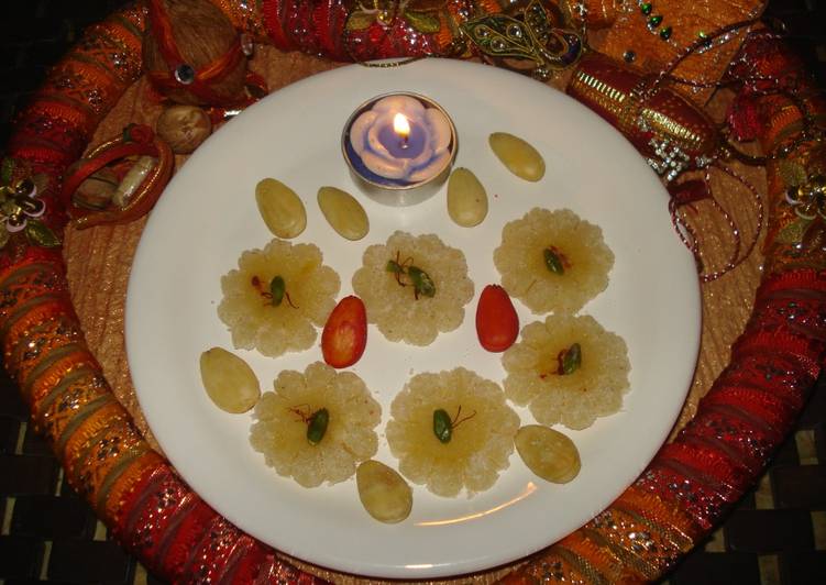 How to Make Quick Almond-coconut flowers