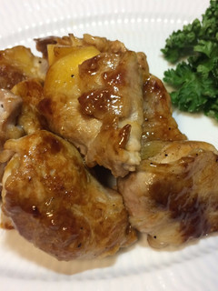 A picture of #7 Broiled Japanese persimmon and pork with oyster source.