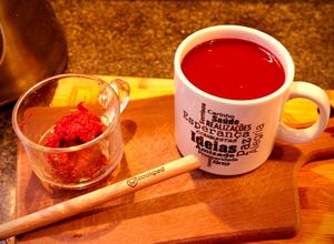 Foto de Suco de maçã, beterraba e cenoura funcional fit