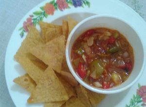 Foto resep Simply nachos salsa sauce