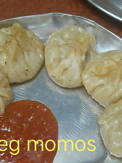 वेज मोमोस (Veg momos recipe in hindi) रेसिपी मुख्य फोटो