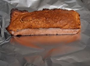 Une photo de Cake à la banane, aux dattes et aux noix