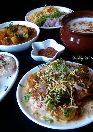 A picture of Dahi bara aloo dum (the emotion of all Odias).
