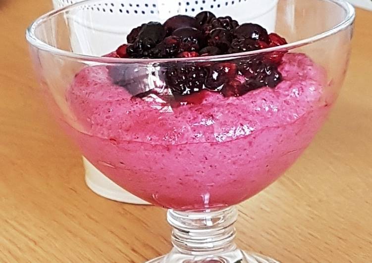 Mousse de fruits rouges healthy