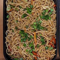 A picture of Hakka noodles.
