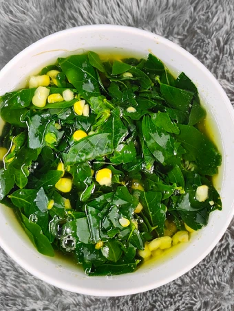 Cara Simple Membikin Resep  Sayur Bening Katuk Kaldu Jamur yang Bikin Ngiler, Enak