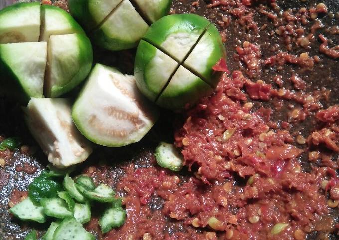 Sambal terasi terong repok khas lombok