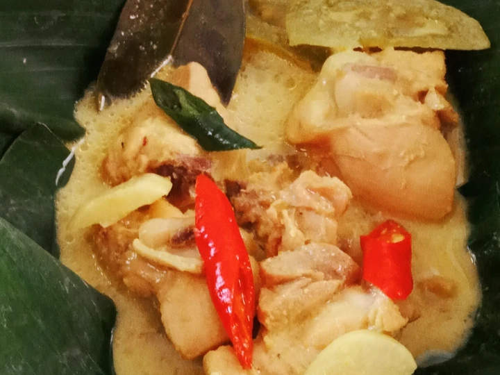 Langkah Mudah untuk Membikin Resep Garang asem Ayam yang Lezat Anti Ribet, Uenak Banget