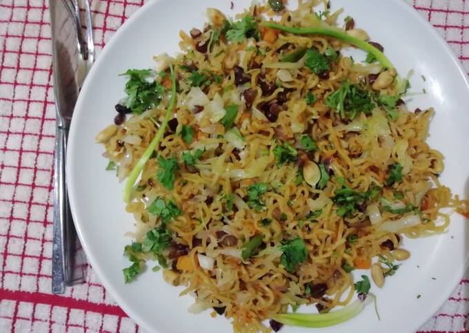 Cripsy noodles chaat#my unique noodles recipe Recipe