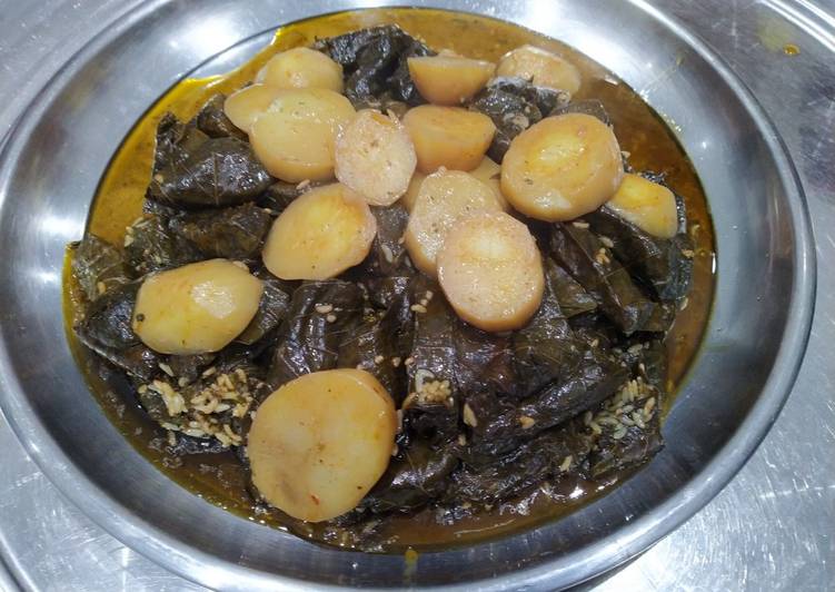 ورق العنب بقدر الضغط الكهربائي