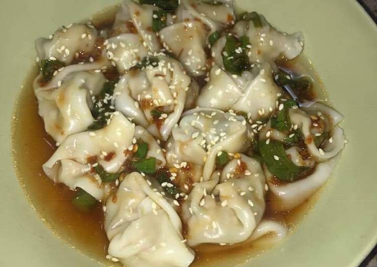 Step-by-Step Guide to Make Speedy Spicy pork wonton soup