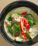 "ขนมจีนแกงเขียวหวานไก่"