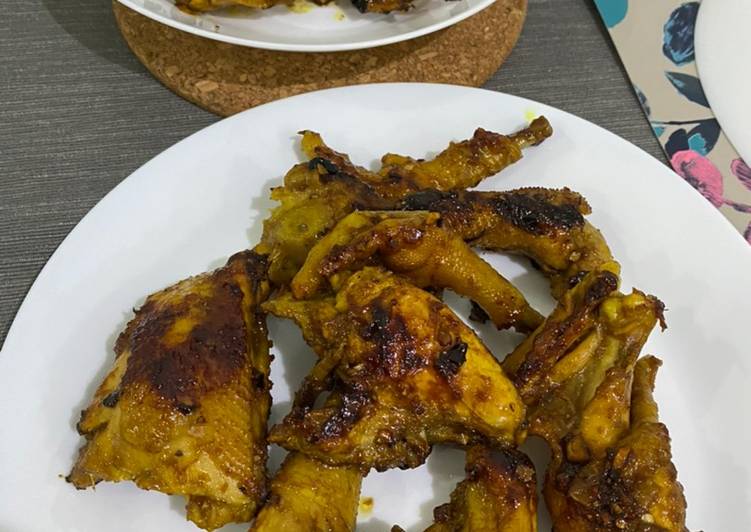 Bagaimana Menyiapkan Ayam Bakar Madu Pedas (Resep Teflon), Bikin Ngiler