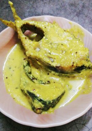 দই ভাপা ইলিশ রেসিপির প্রধান ছবি